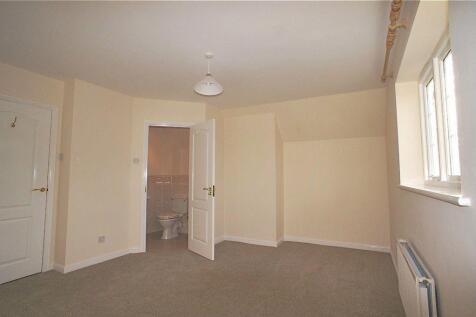 Master bedroom with ensuite.jpg