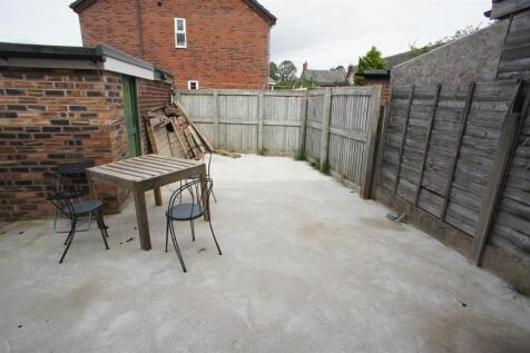 BACK YARD.JPG