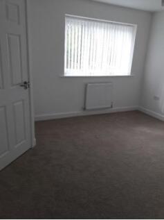 bed 1.jpg