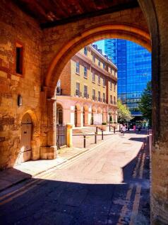 Abbotts House Reading Abbey St Reading RG1 3BD z