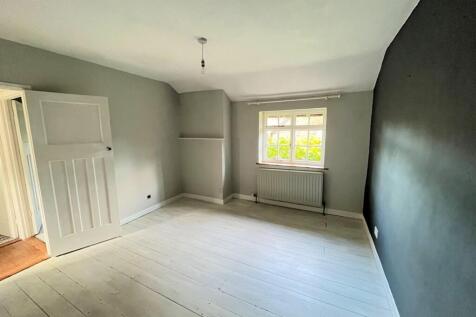 Bedroom 1 (a)