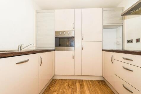 Lounge/Kitchen