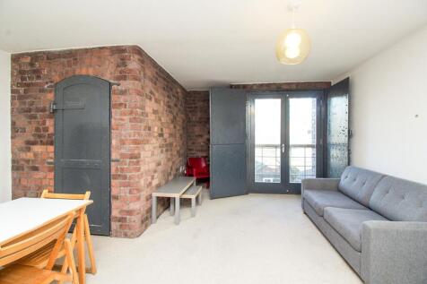 Lounge/Kitchen