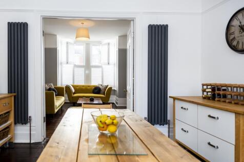 Kitchen dining