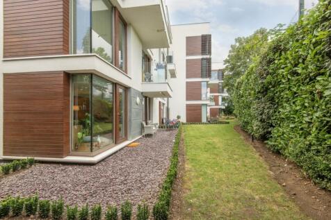 17-Rivermead-Clos...