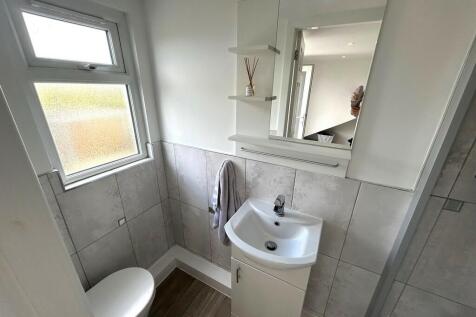 En Suite to Maste...