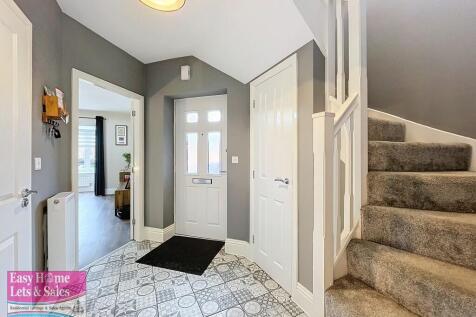 Entrance Hall Way