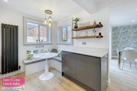 Breakfast Nook