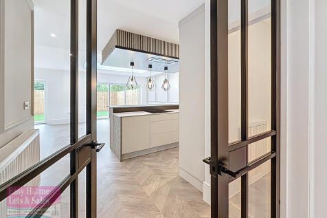 Kitchen Entrance