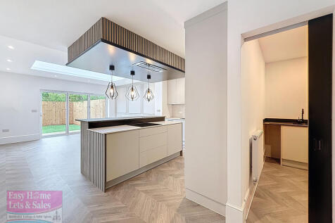Kitchen/Utility