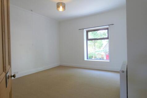Spacious Bedroom ...