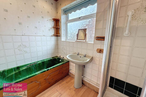 Downstairs Bathro...