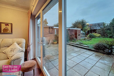 Back Reception Ro...