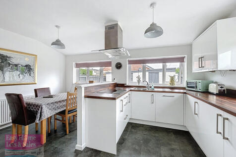 Kitchen/Dining Ro...