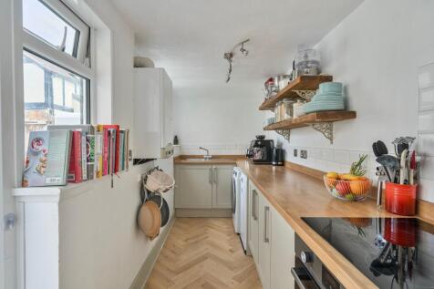 Property Image 11