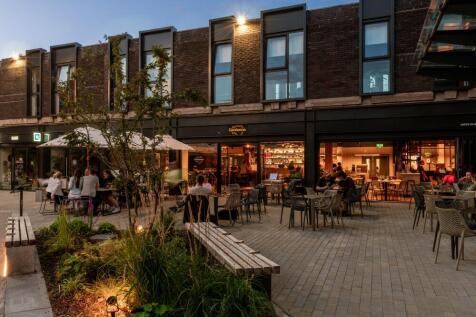 Stanley Square, Sale