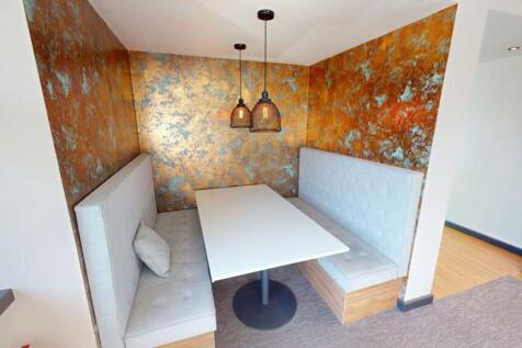 1st Floor Office - Meeting Booth