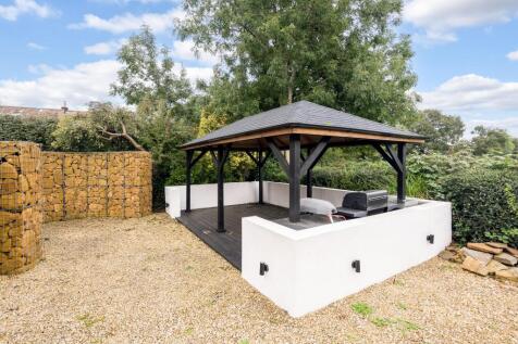 BBQ Area