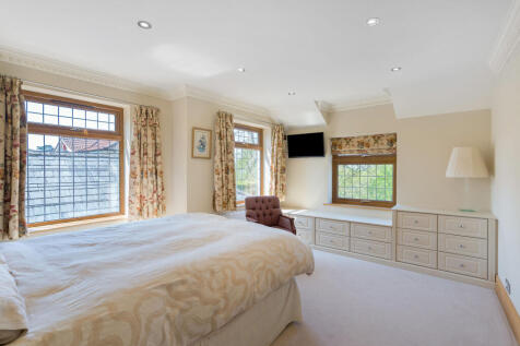 Main Bedroom
