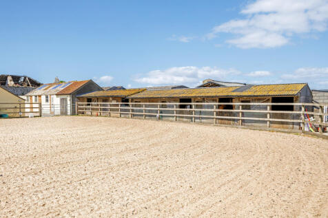 Arena/Stables