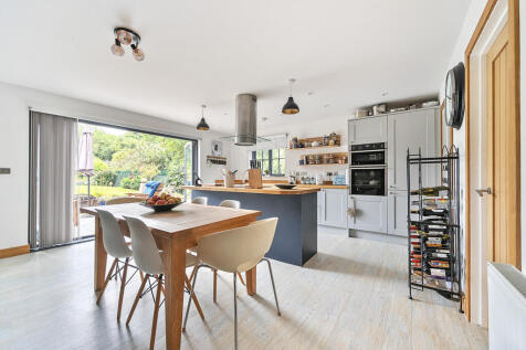 Dining Room/Kitchen