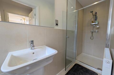 En Suite Shower Room