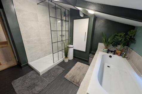 Bathroom / WC