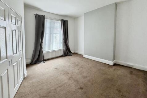 pbox-bedroom-334543.jpg