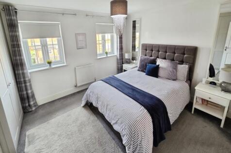 pbox-bedroom-323378.jpg
