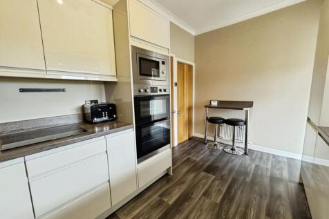 pbox-kitchen-326135.jpg