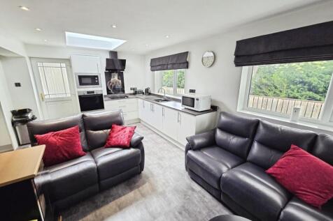 pbox-living_room-329729.jpg