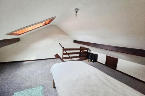 pbox-bedroom-329742.jpg