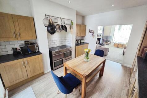 pbox-kitchen-334572.jpg