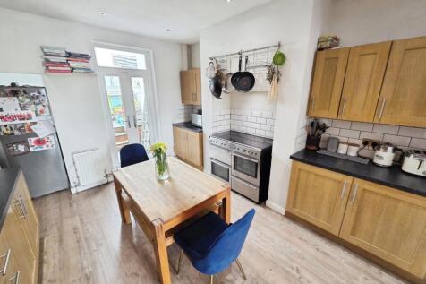 pbox-kitchen-334572.jpg