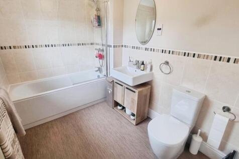 pbox-bathroom-337452.jpg