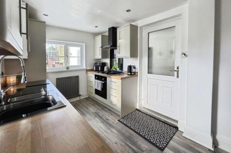pbox-kitchen-339709.jpg