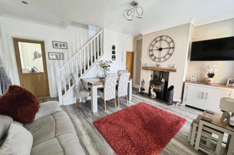 pbox-living_room-339709.jpg
