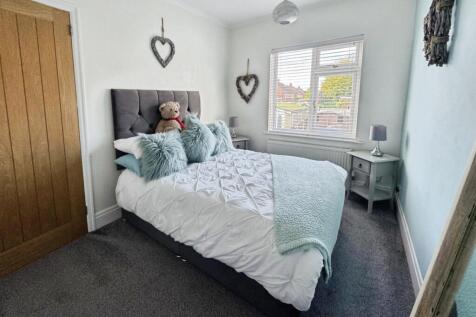 pbox-bedroom-339709.jpg