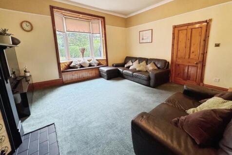 pbox-living_room-339961.jpg