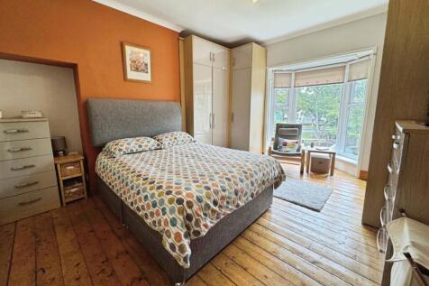 pbox-bedroom-339961.jpg