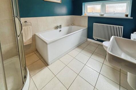 pbox-bathroom-339961.jpg