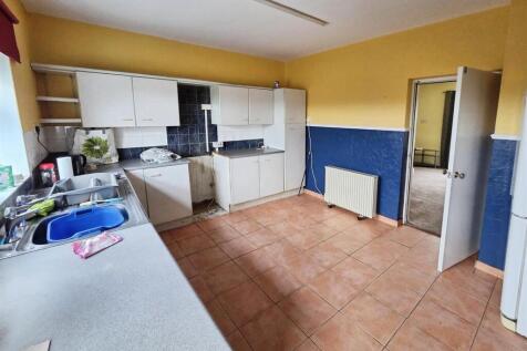 b2afbc3c-image005 20 283 29.jpg