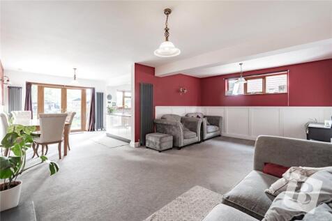 Living / Dining