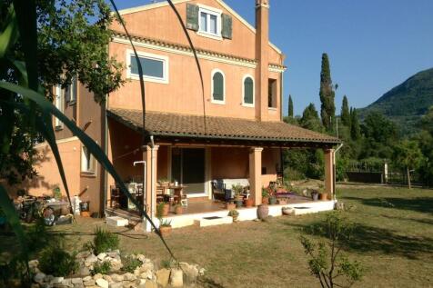 Side terrace