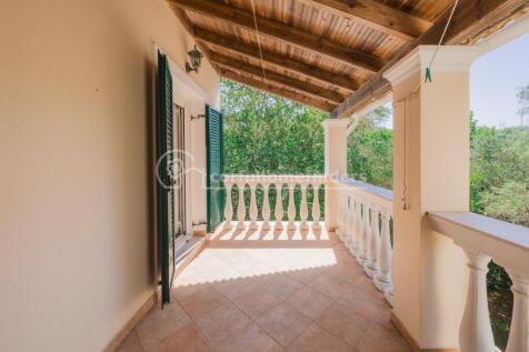 Bedroom 4 (balcony)