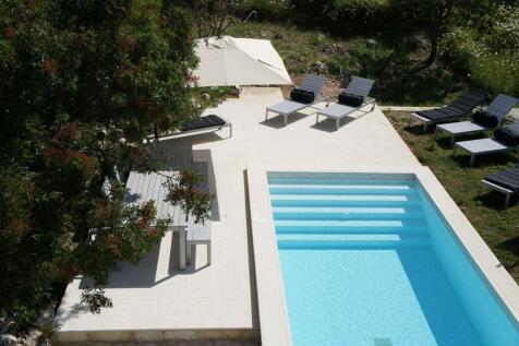 Pool terrace from above