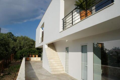 Stairs and bedrooms