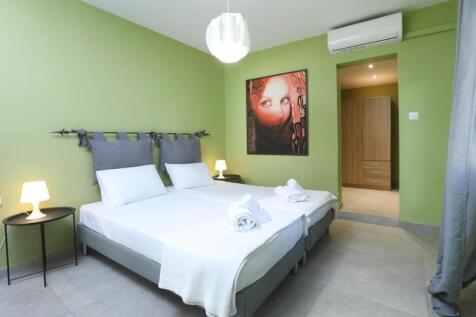 Green bedroom
