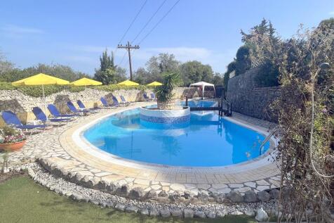 Pool terrace