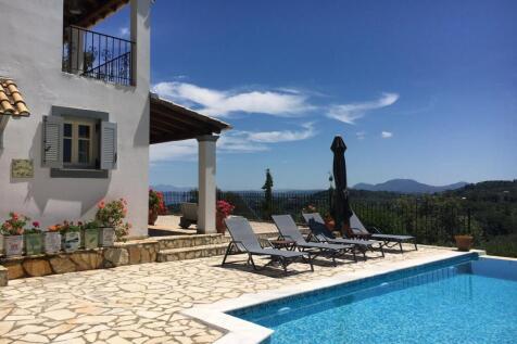 Pool and house